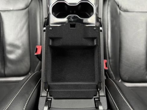 Used 2022 Jeep Grand Cherokee Limited image 21