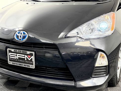 Used 2014 Toyota Prius C Four image 13