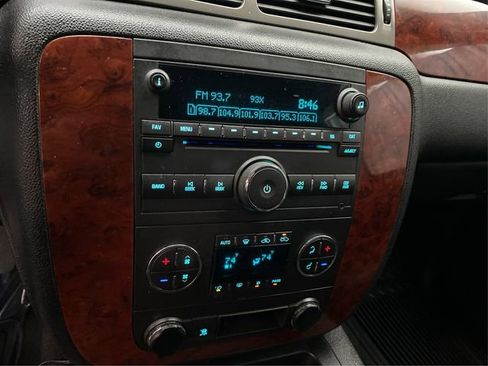 Used 2011 Chevrolet Silverado 2500 LTZ w/ Snow Plow Prep Package image 28