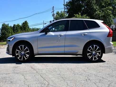 Certified 2025 Volvo XC60 B5 Plus AWD/4WD image 4