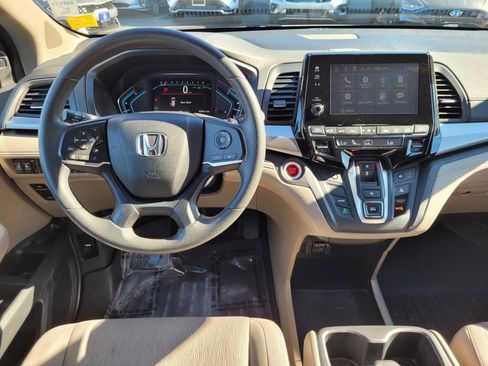 Used 2019 Honda Odyssey EX image 11