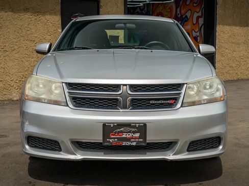 Used 2012 Dodge Avenger SXT FWD image 10