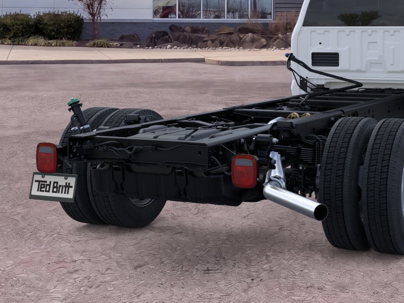 New 2026 Ford F550 2WD Regular Cab Super Duty image 21