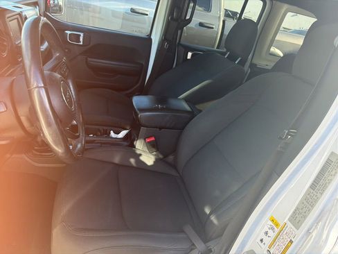 Used 2019 Jeep Wrangler Unlimited Sport S AWD/4WD image 7