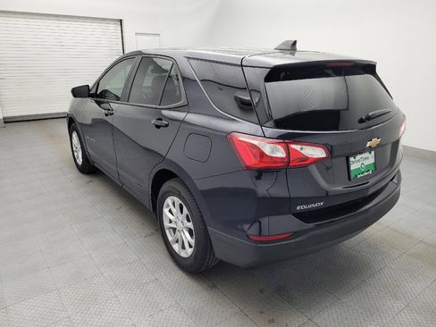 Used 2021 Chevrolet Equinox LS w/ LS Convenience Package image 5