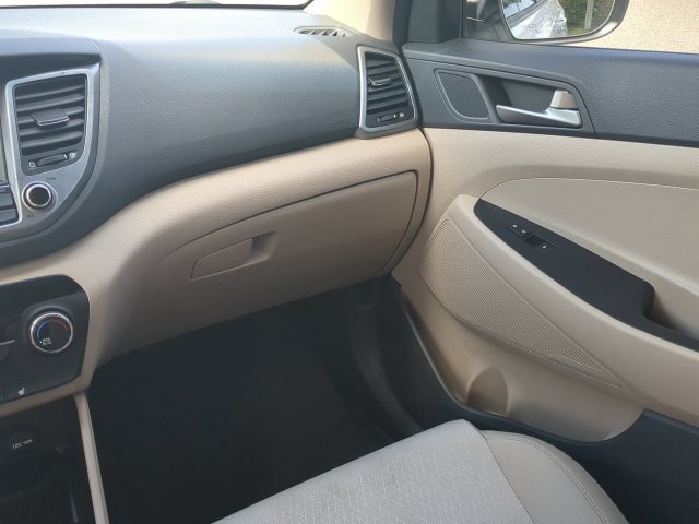 Used 2018 Hyundai Tucson SEL FWD image 17