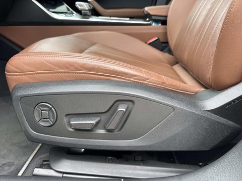 Used 2019 Audi A6 3.0T Premium Plus w/ Premium Plus Package AWD/4WD image 17