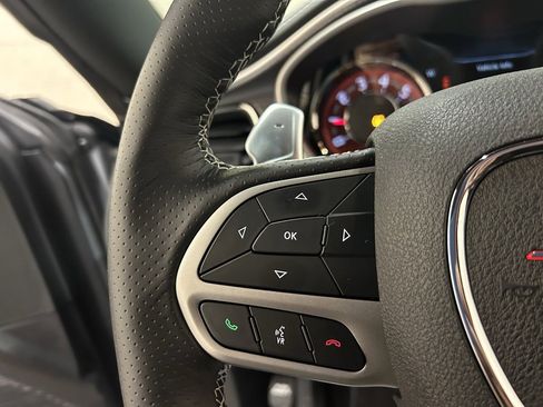 Used 2022 Dodge Challenger SRT Hellcat w/ Plus Package image 19