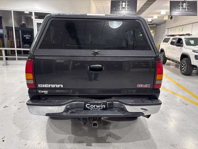 Used 2003 GMC Sierra 2500 SLE w/ Snow Plow Prep Package AWD/4WD image 5