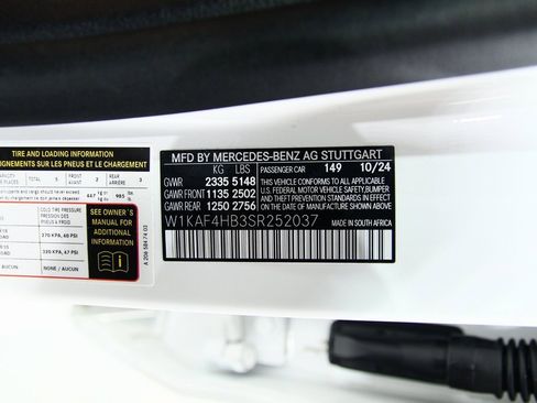 Used 2025 Mercedes-Benz C 300 4MATIC Sedan image 21