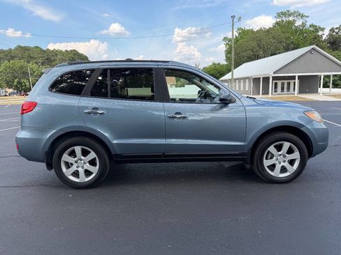 Used 2009 Hyundai Santa Fe Limited FWD image 9