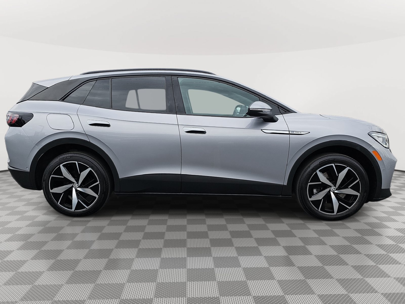 Certified 2023 Volkswagen ID.4 Pro S AWD/4WD image 4