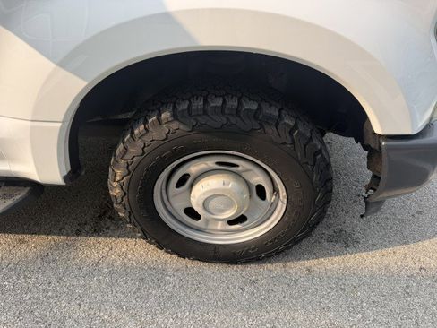 Used 2017 Ford F250 XL image 18