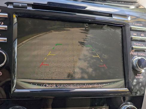 Used 2020 Nissan Murano SV image 34