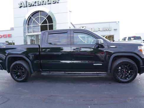 Used 2021 GMC Sierra 1500 Elevation w/ X31 Off-Road Package AWD/4WD image 2