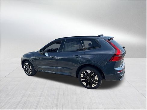 New 2026 Volvo XC60 T8 Plus w/ Protection Package Premier image 2