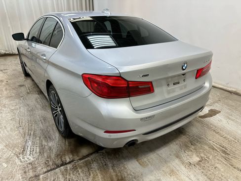 Used 2019 BMW 530i xDrive w/ Convenience Package image 2