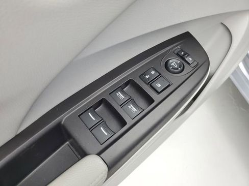 Used 2016 Acura RDX AWD w/ Technology Package image 21