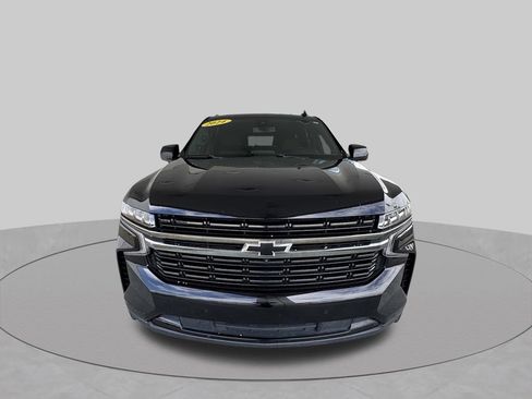 Used 2022 Chevrolet Suburban RST w/ Luxury Package RWD image 3