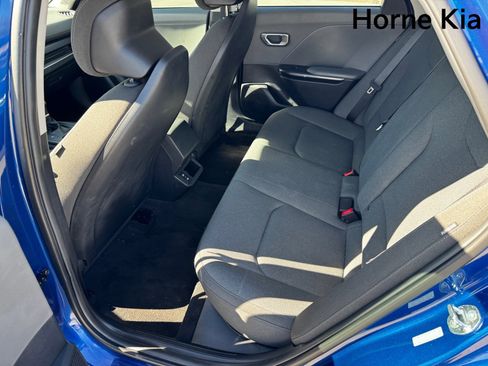 New 2025 Kia K4 LXS image 10