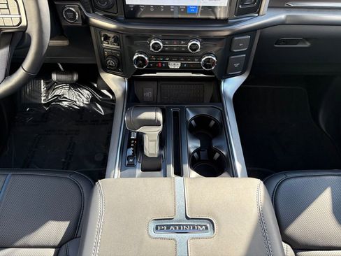 New 2025 Ford F150 Platinum w/ Equipment Group 702A High image 33