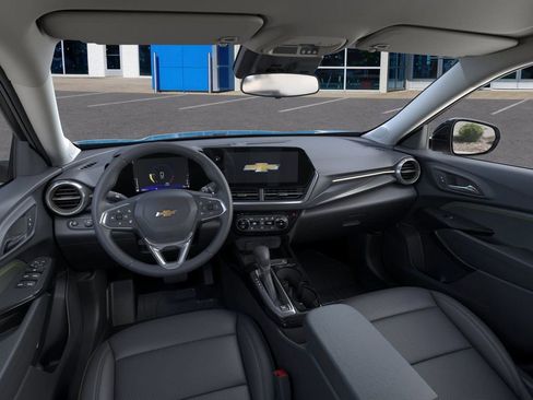 New 2026 Chevrolet Trax ACTIV w/ Driver Confidence Package FWD image 16