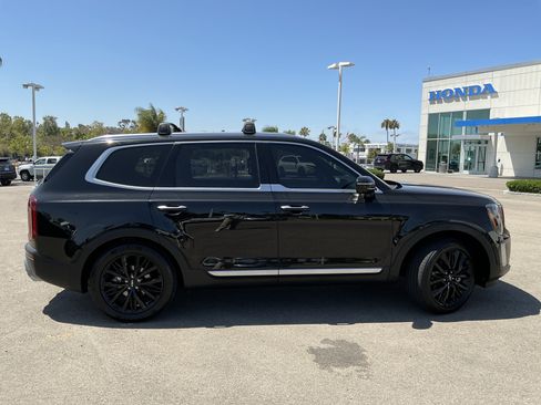 Used 2022 Kia Telluride SX w/ Towing Package FWD image 6