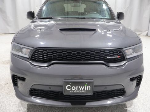 Certified 2023 Dodge Durango R/T w/ Blacktop Package AWD/4WD image 9