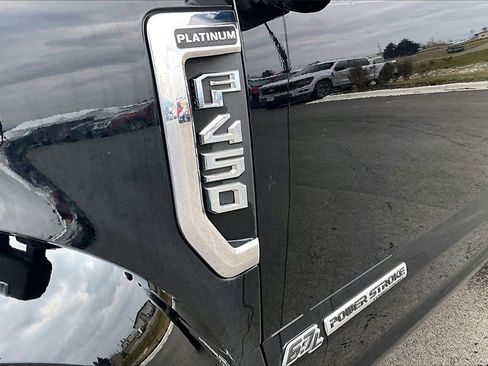 Used 2018 Ford F450 Platinum w/ Platinum Ultimate Package image 8