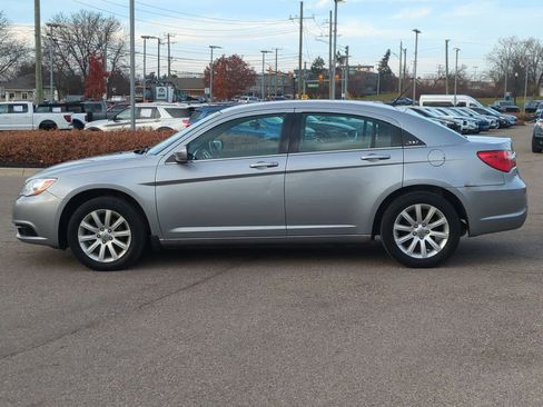 Used 2013 Chrysler 200 Touring w/ Cold Weather Group image 5