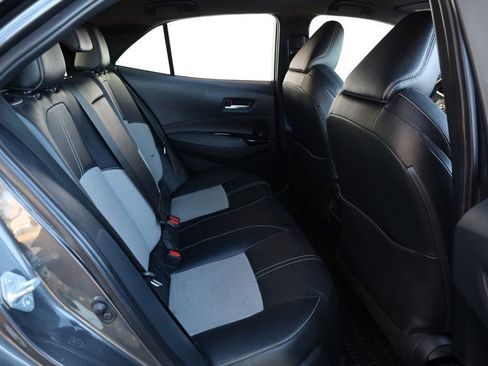 Used 2021 Toyota Corolla XSE image 24