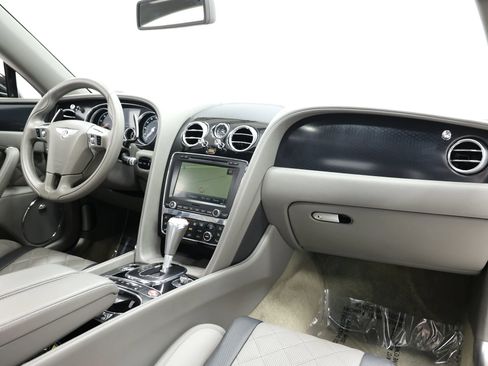 Used 2018 Bentley Flying Spur S W12 AWD/4WD image 98
