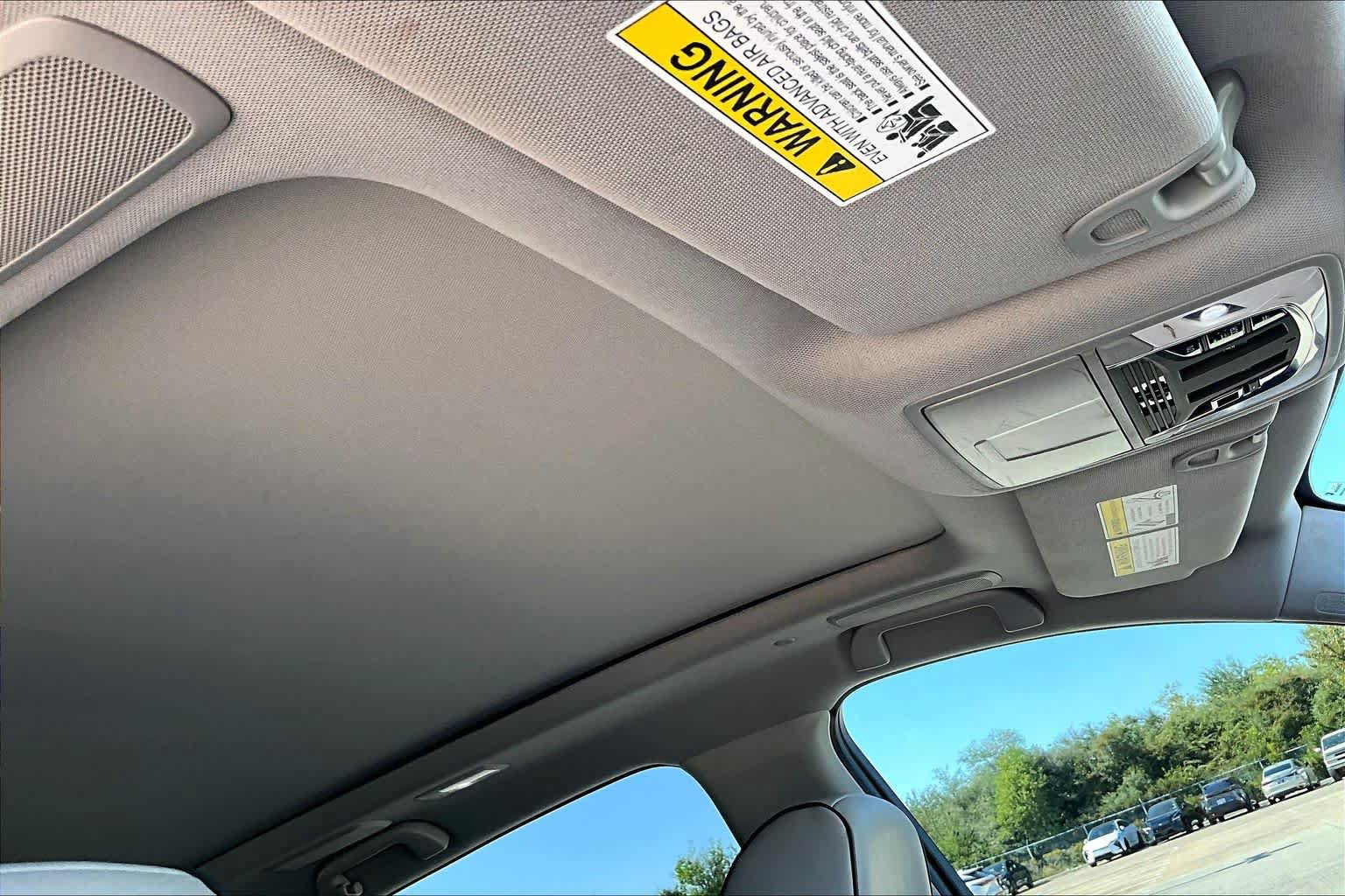 Used 2019 Acura RDX w/ Advance Package FWD image 13