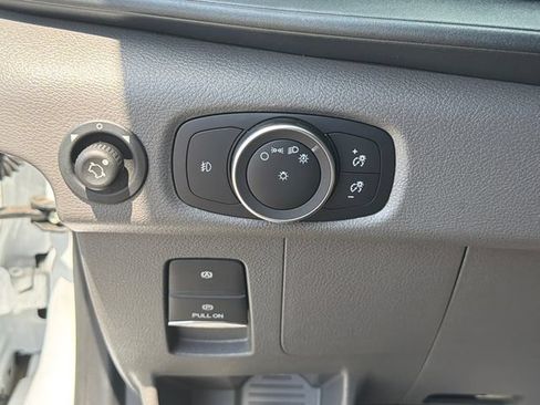 Certified 2025 Ford Transit 250 Low Roof w/ Exterior Upgrade Package RWD image 29