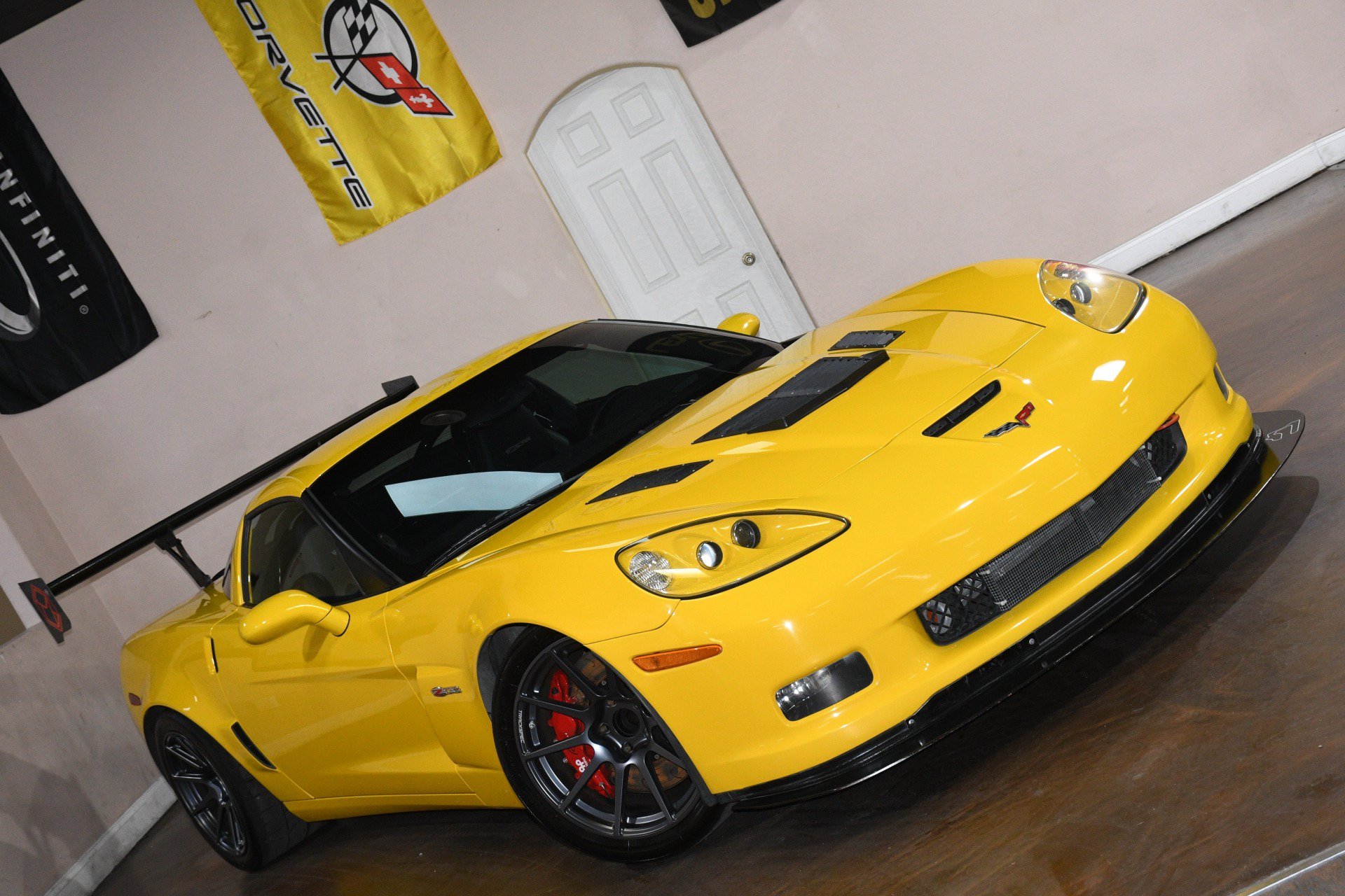 Used 2009 Chevrolet Corvette Z06 w/ Preferred Equipment Group RWD image 77