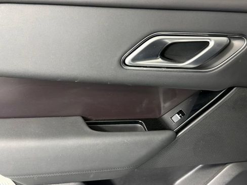 Certified 2026 Land Rover Range Rover Velar Dynamic SE AWD/4WD image 24