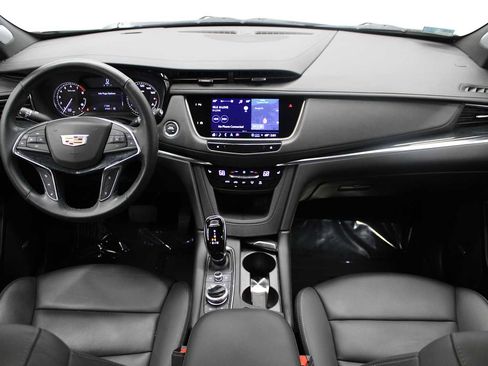 Certified 2023 Cadillac XT5 Premium Luxury image 18