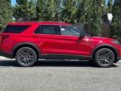 New 2026 Ford Explorer ST-Line w/ ST-Line Street Pack
