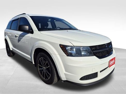 Used 2018 Dodge Journey SE w/ Popular Equipment Group image 7
