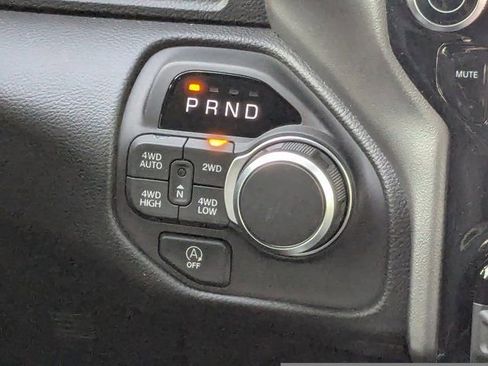 New 2026 RAM 1500 Big Horn AWD/4WD image 19