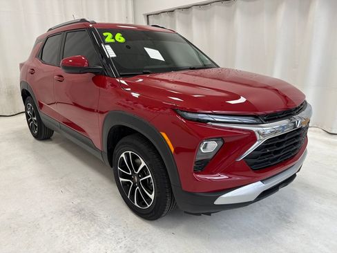 Used 2026 Chevrolet TrailBlazer LT image 3