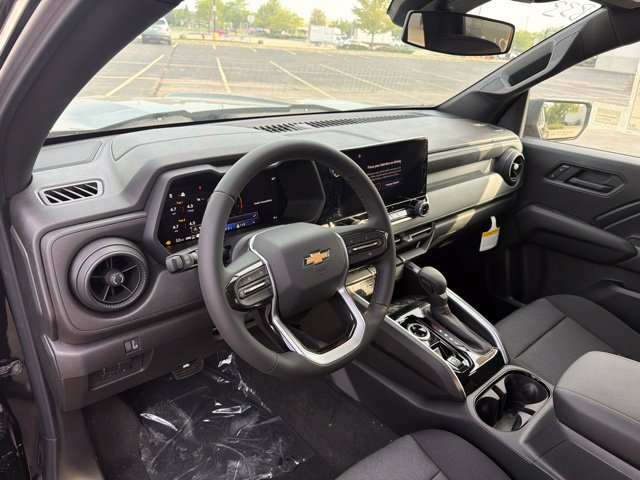 New 2026 Chevrolet Colorado W/T w/ WT Custom Package AWD/4WD image 12