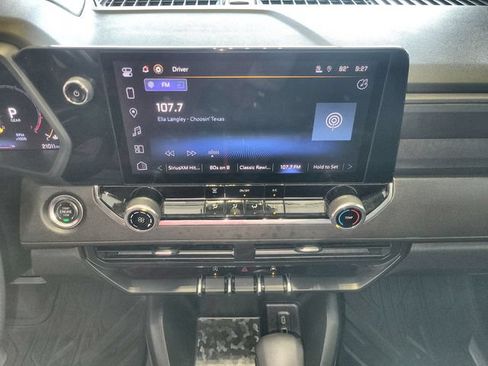 Used 2024 Chevrolet Colorado W/T RWD image 16