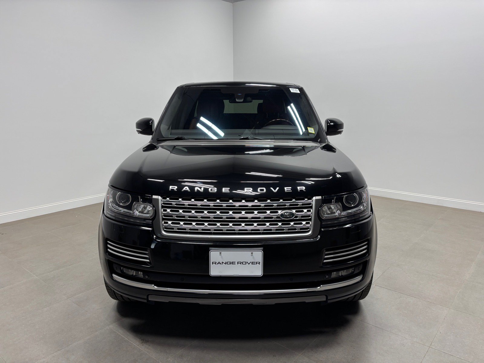 Used 2015 Land Rover Range Rover Autobiography AWD/4WD image 3