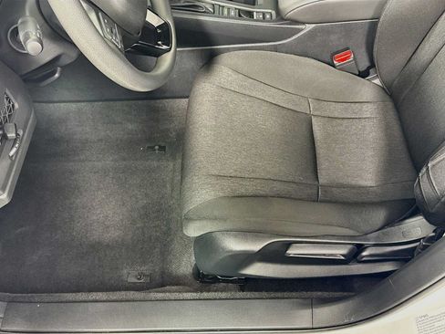 Used 2023 Honda Accord LX image 16