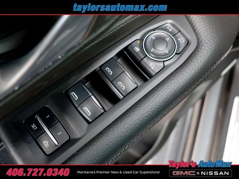 Used 2024 GMC Yukon XL Denali w/ Advanced Technology Package AWD/4WD image 38