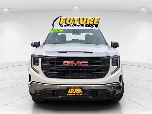 Used 2024 GMC Sierra 1500 Pro w/ Pro Value Package image 2