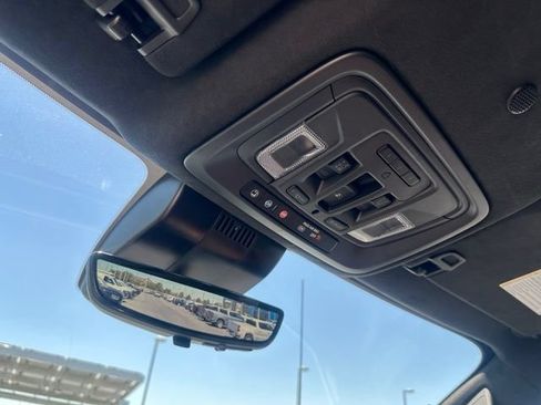 Used 2024 GMC Sierra 1500 Denali Ultimate AWD/4WD image 27