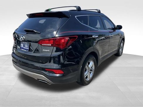 Used 2018 Hyundai Santa Fe Sport w/ 2.4L Value Package 02 FWD image 3