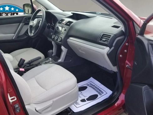 Used 2014 Subaru Forester 2.5i Premium w/ All-Weather Package AWD/4WD image 16